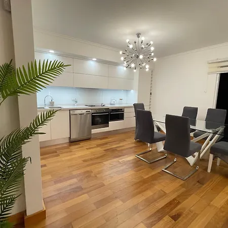 Airport Apartment Santa Cruz (Madeira)